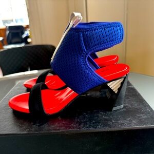 United Nude- Brand New in Box- Sonar Surf Mid sandals-size 38 and 39